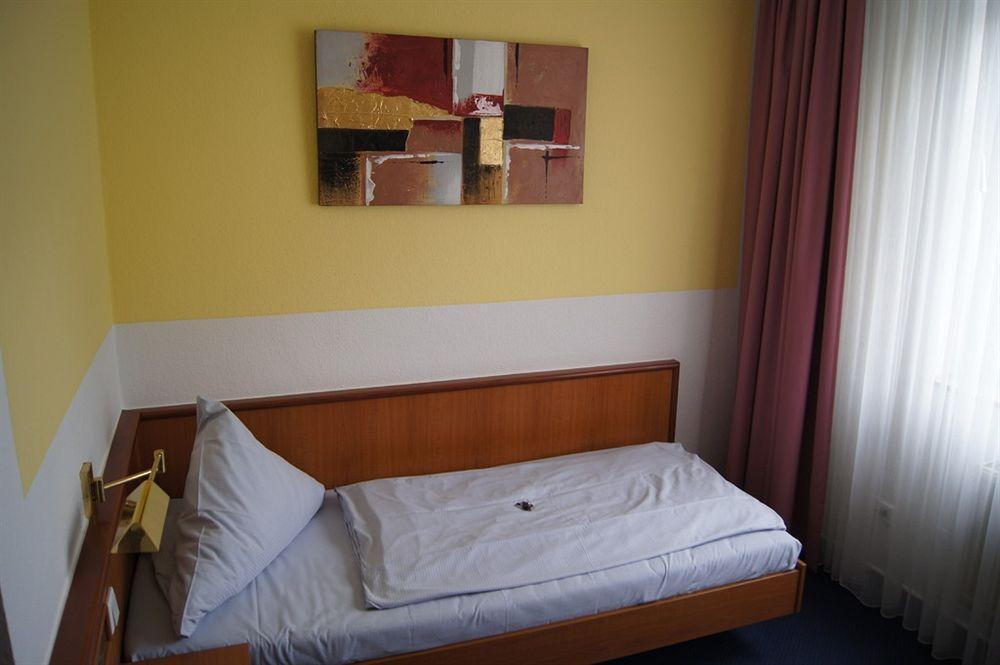 City Hotel เรคลิงเฮาเซิน ภายนอก รูปภาพ